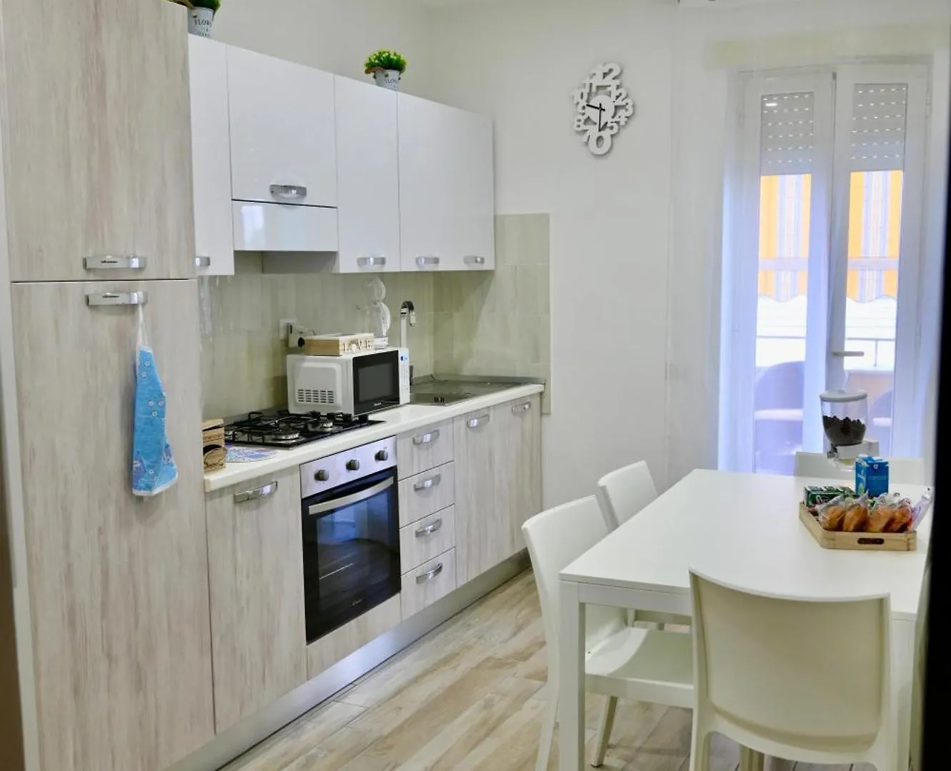 Naples Home 11 Apartment